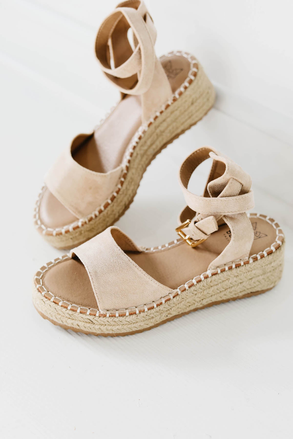 The Everly Platform Sandal | MOD Boutique
