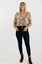 The Zion Balloon Sleeve Blouse