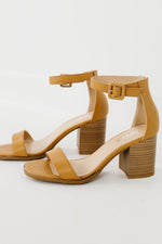 The Magic Block Heel - Caramel