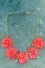 Flower Necklace - MOD Boutique