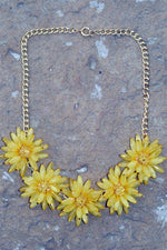 Flower Necklace - MOD Boutique
