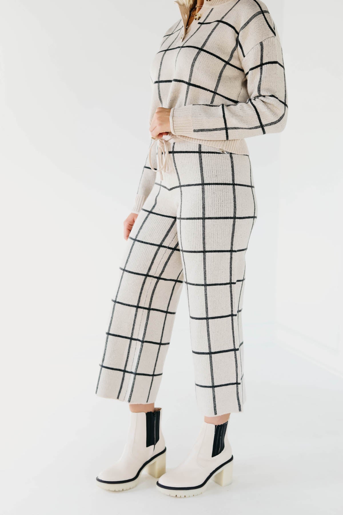 The Laila Grid Crop Wide Leg Pants