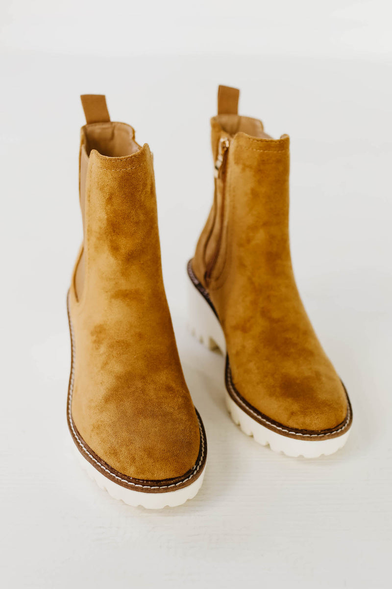 The Howl Bootie - Camel
