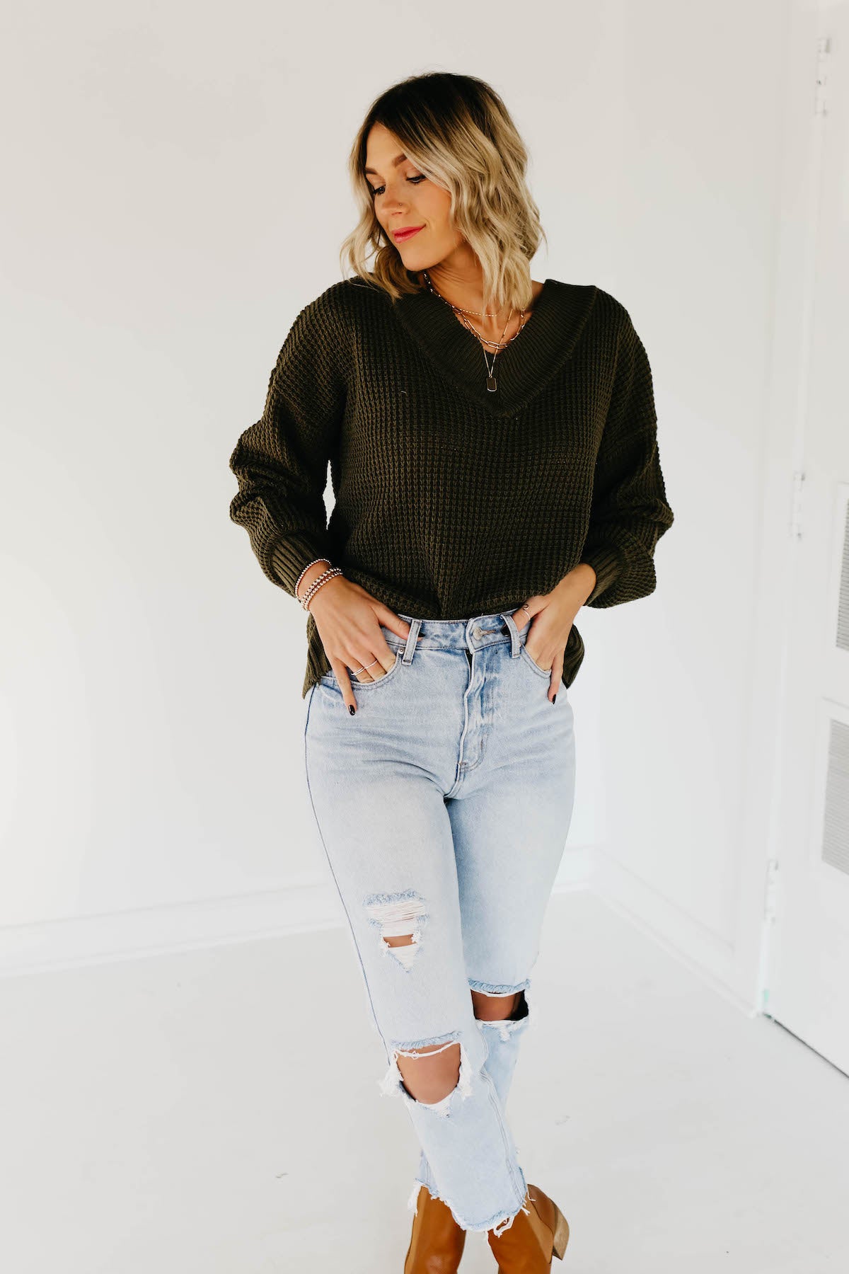 The Tucker V-Neck Waffle Sweater - Dusty Olive
