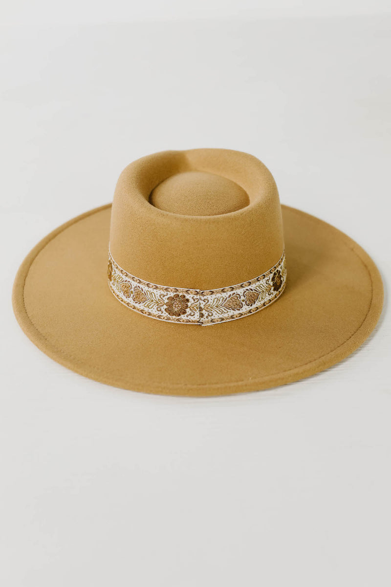 The Clyde Embroidered Rancher - Light Tan