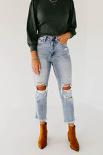 Flying Monkey || The Essie Vintage Relaxed Straight Leg Jean