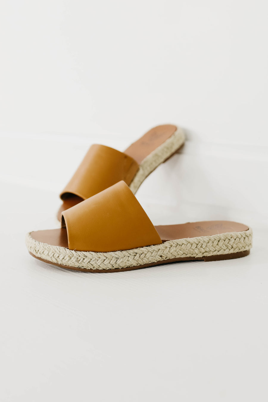 The Melanie Espadrille Slide Sandal - Camel