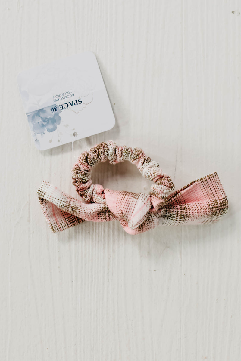 The Tavi Bow Scrunchie - Pink Plaid