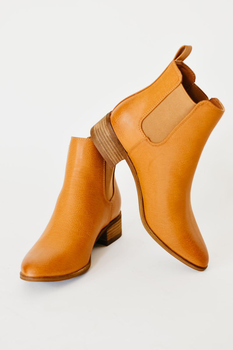 The Norway Chelsea Bootie || Camel