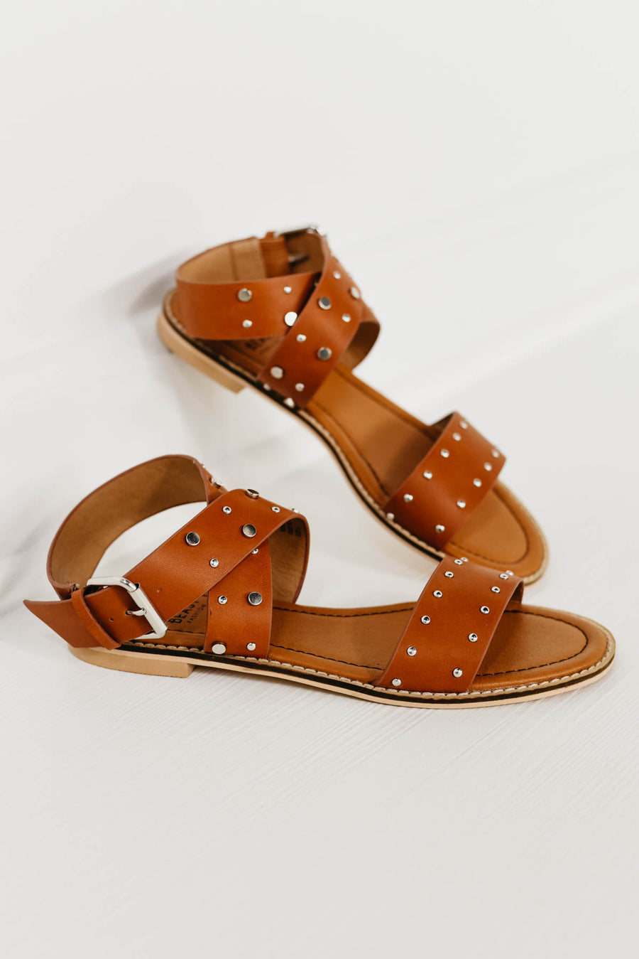 The Jenna Studded Sandal - Camel