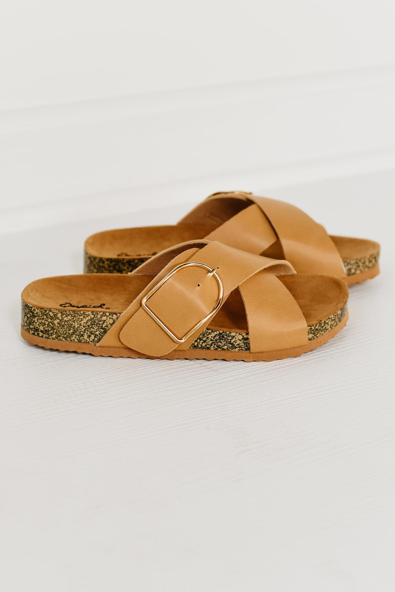 Luka Buckle Sandal - Tan